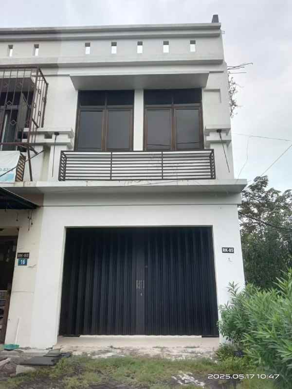 ruko kendalsari nirwana eksekutif hook