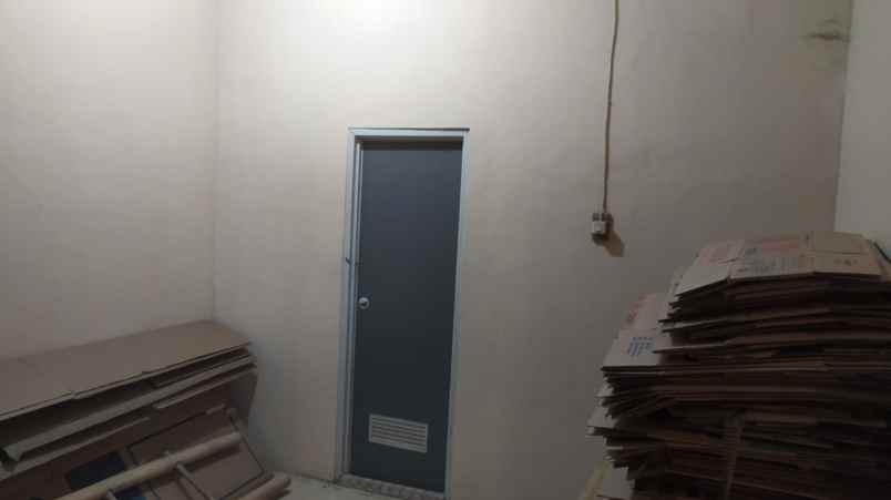 ruko murah pinggir jalan dekat terminal pakupatan