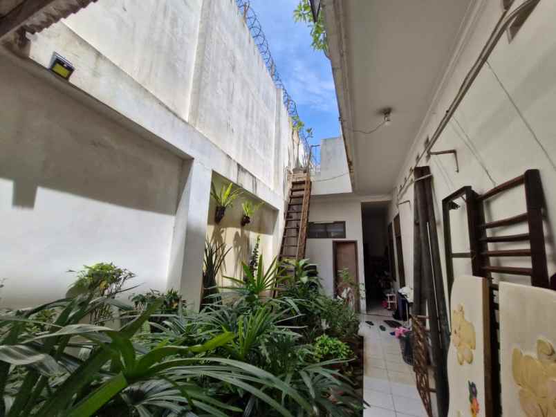 ruko stratergis di duren sawit jakarta timur