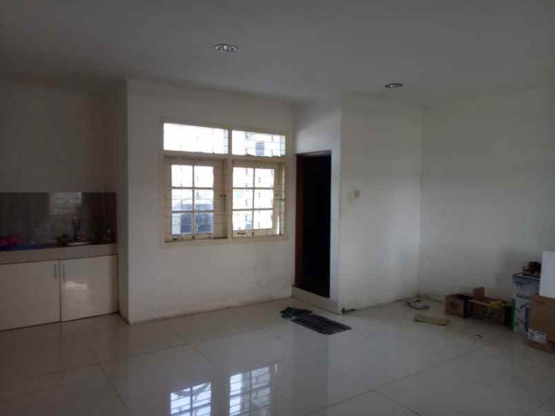 ruko undaan wetan strategis nol jalan lift