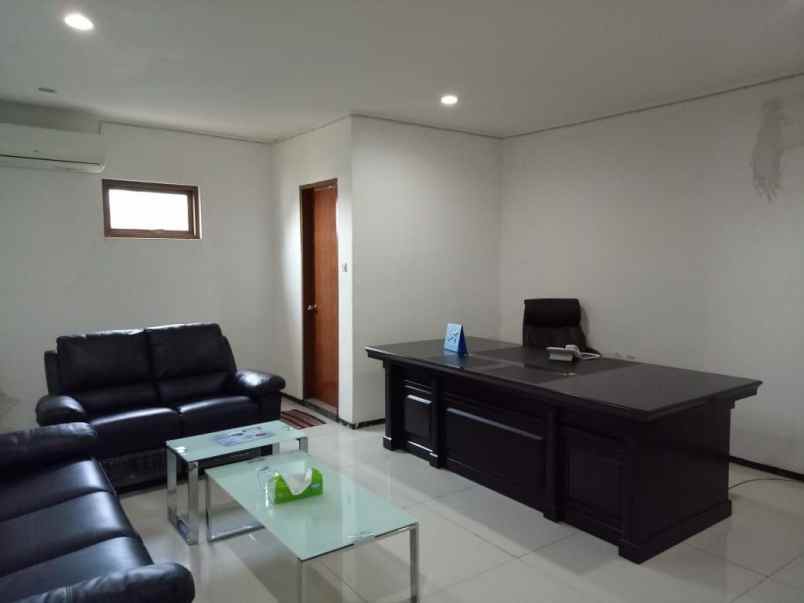 ruko undaan wetan strategis nol jalan lift