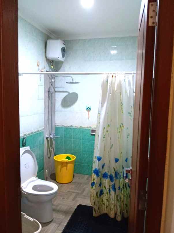 rumah 2 lantai 9x18 162m type 3kt taman modern cakung