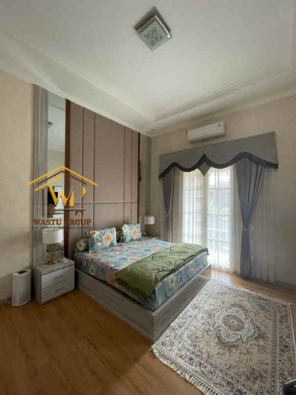 rumah 2 lantai dekat ub polinema dan suhat