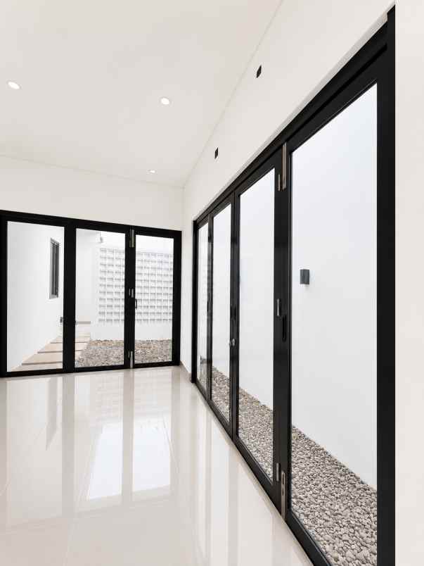rumah baru 2 lantai di bintaro sektor 9 cuma rp2 9 m