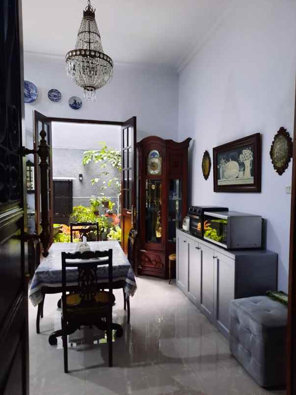 rumah baru dalam komplek pupr lebak bulus jaksel