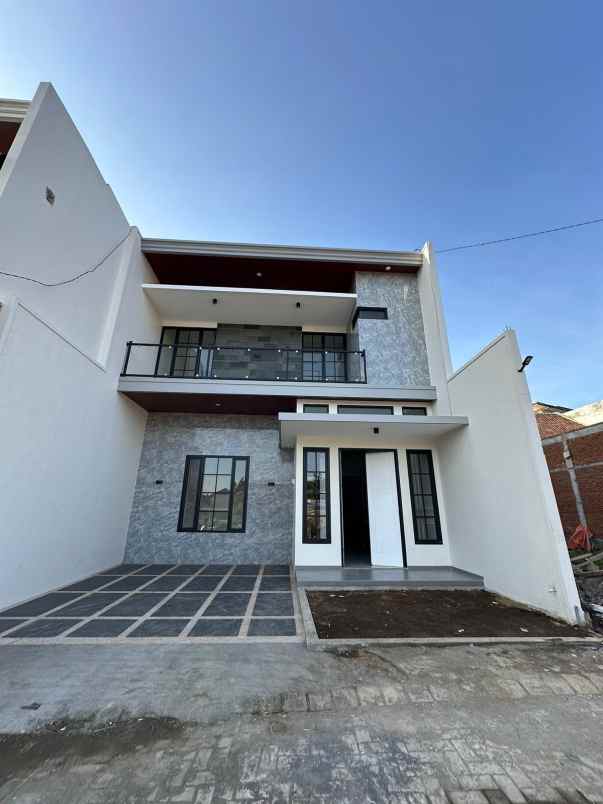 rumah baru modern minimalis lokasi asrikaton