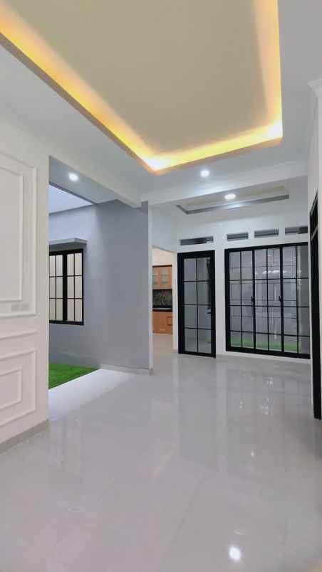 rumah baru siap huni lokasi strategis di griyaloka bsd