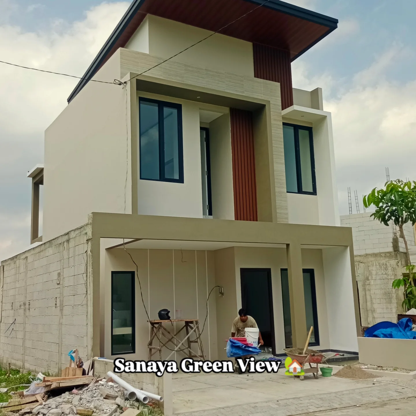 rumah baru syariah 2 lantai ponorogo