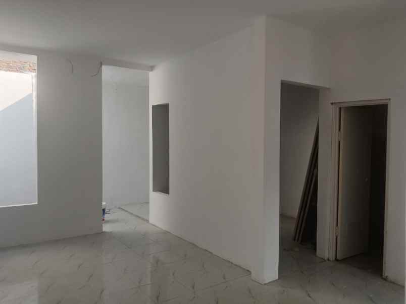 rumah bukit kencana jaya semarang