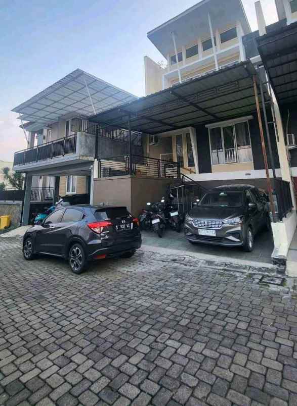 rumah bukit wahid semarang barat