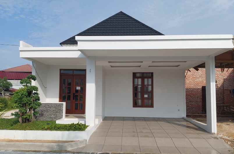 rumah cantik cluster asri di jalan duyung pekanbaru