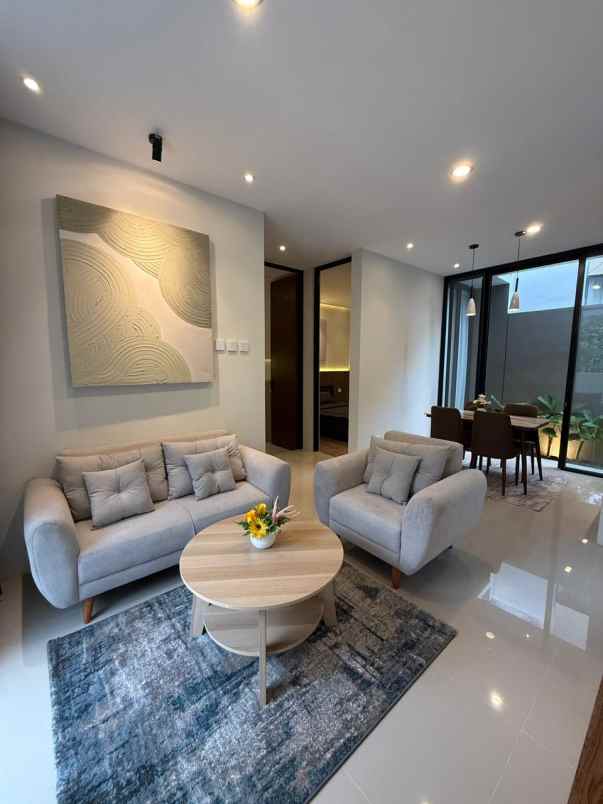 rumah cantik full furnished utara pasar godean