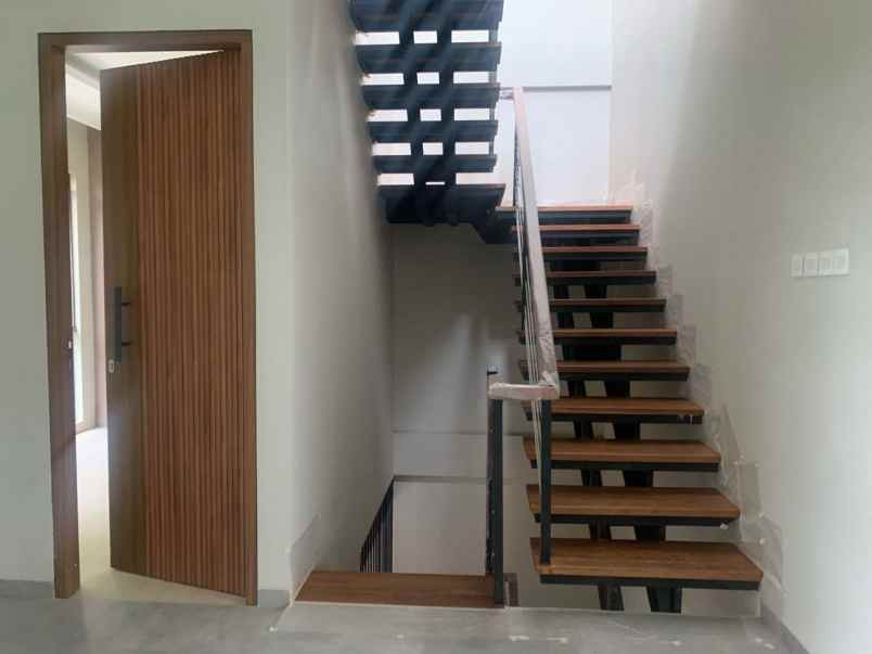 rumah cigadung dago bandung utara