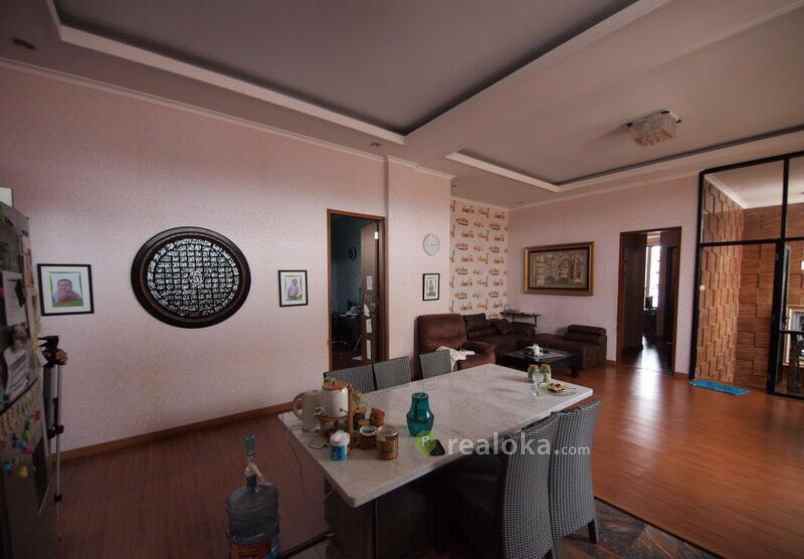 rumah cipedes tengah sukajadi