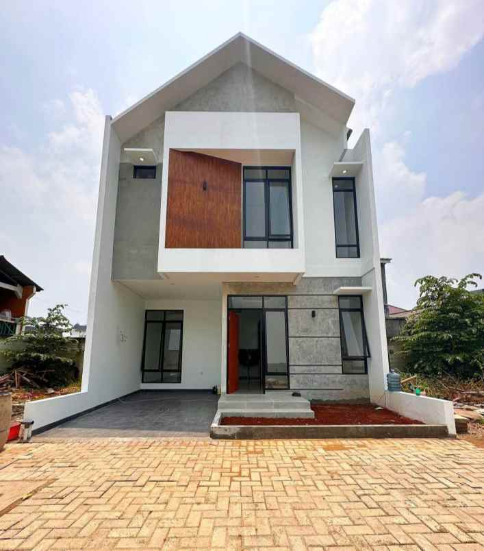 rumah dekat toll bambu apus paramadina tmii