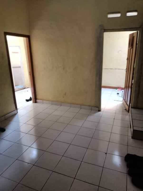 rumah di cicendo lokasi premium di tengah kota bandung