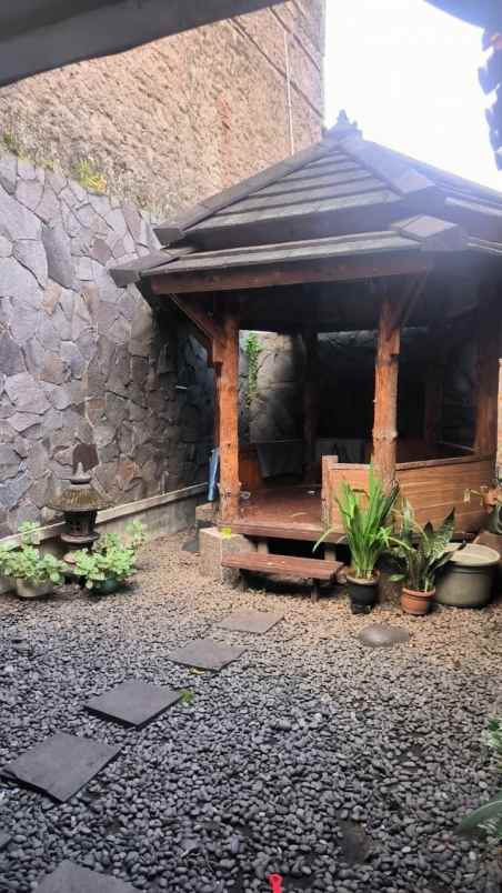 rumah di komplek taman puspa indah sanggar hurip