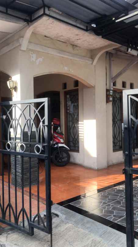 rumah dijual strategis tengah kota salatiga