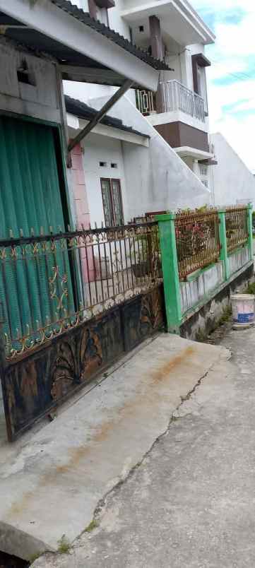 rumah dijual sudah ada warung untuk usaha jl beringin