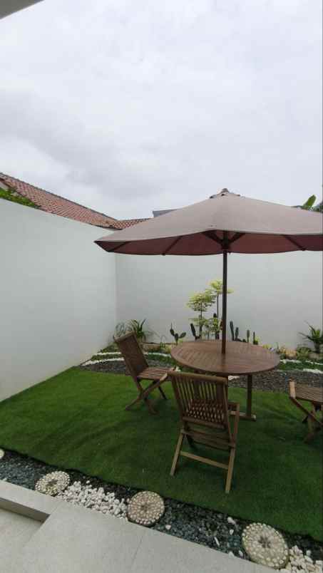 rumah eropa classic strategis di cibubur bekasi