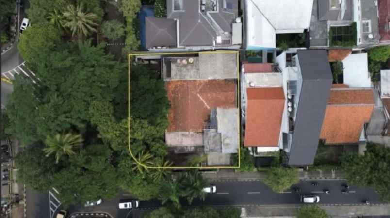 rumah hook hadap darmawangsa raya jakarta selatan