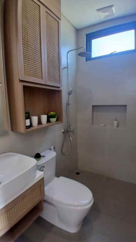 rumah hunian di selatan jakarta dan bsd