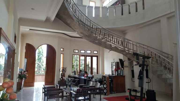 rumah jalan gatot subroto