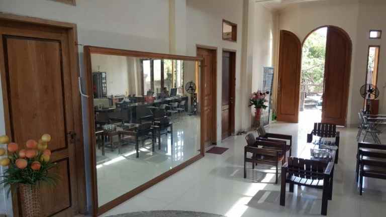 rumah jalan gatot subroto