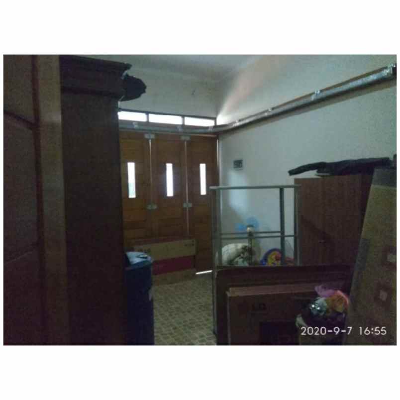 rumah jalan haji holil kreo