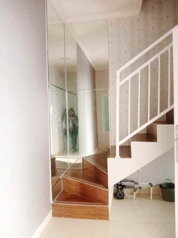 rumah jl cempaka putih raya