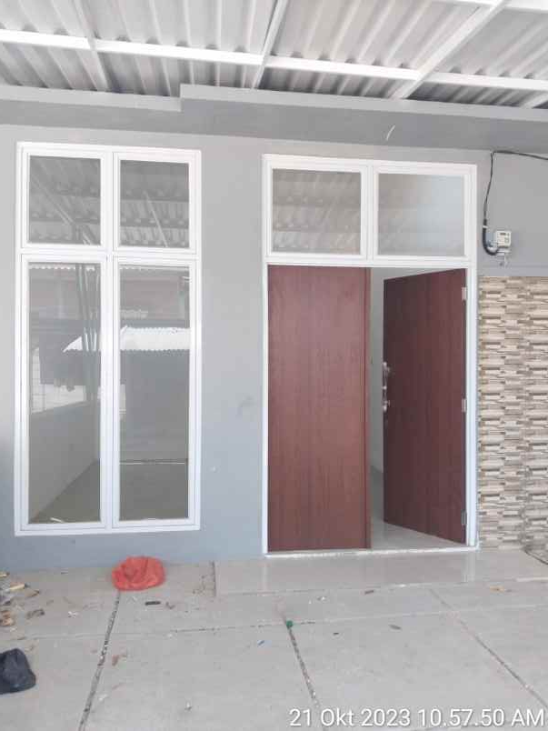 rumah jl kaliabang tengah kec