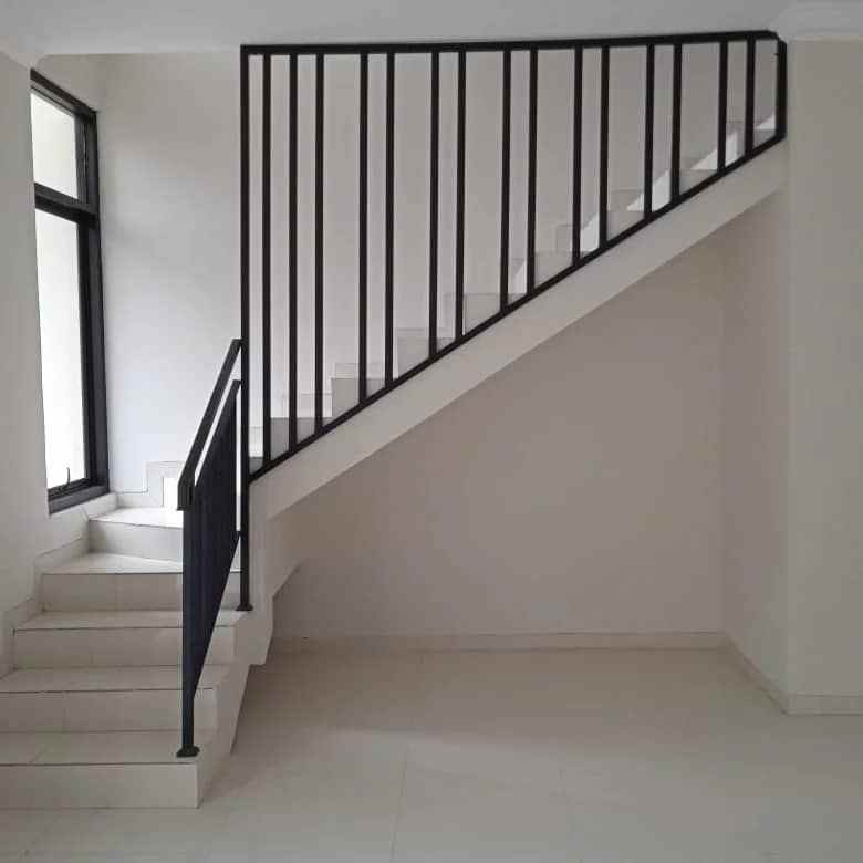 rumah jln raya pondok benda pamulang