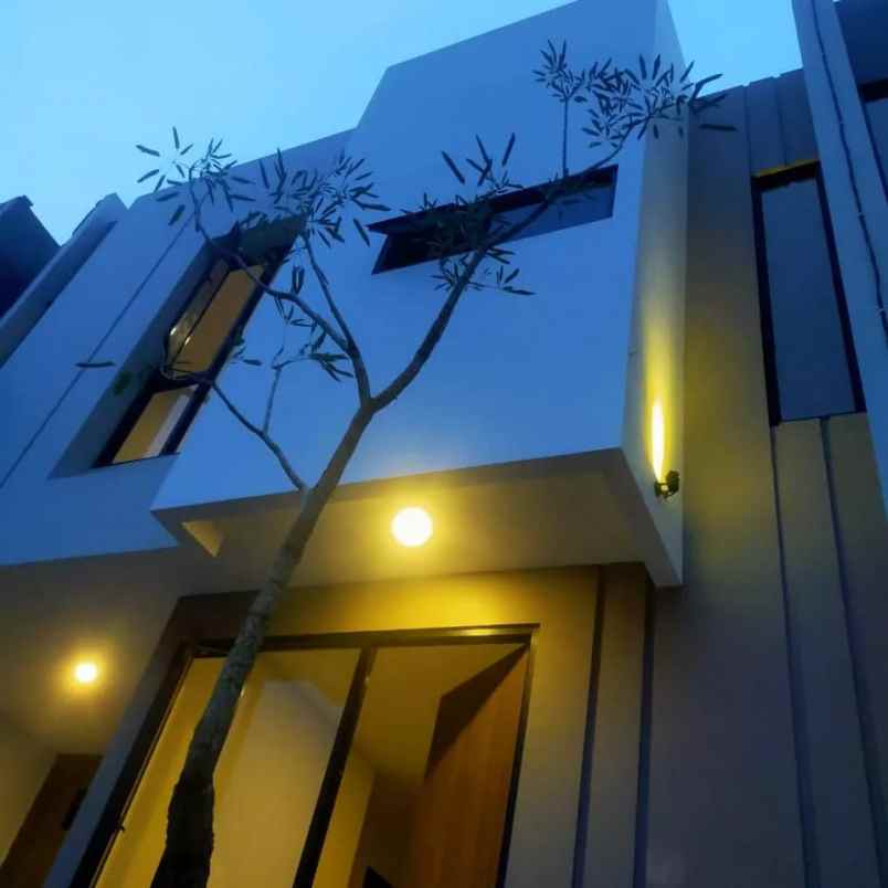 rumah jln raya pondok benda pamulang