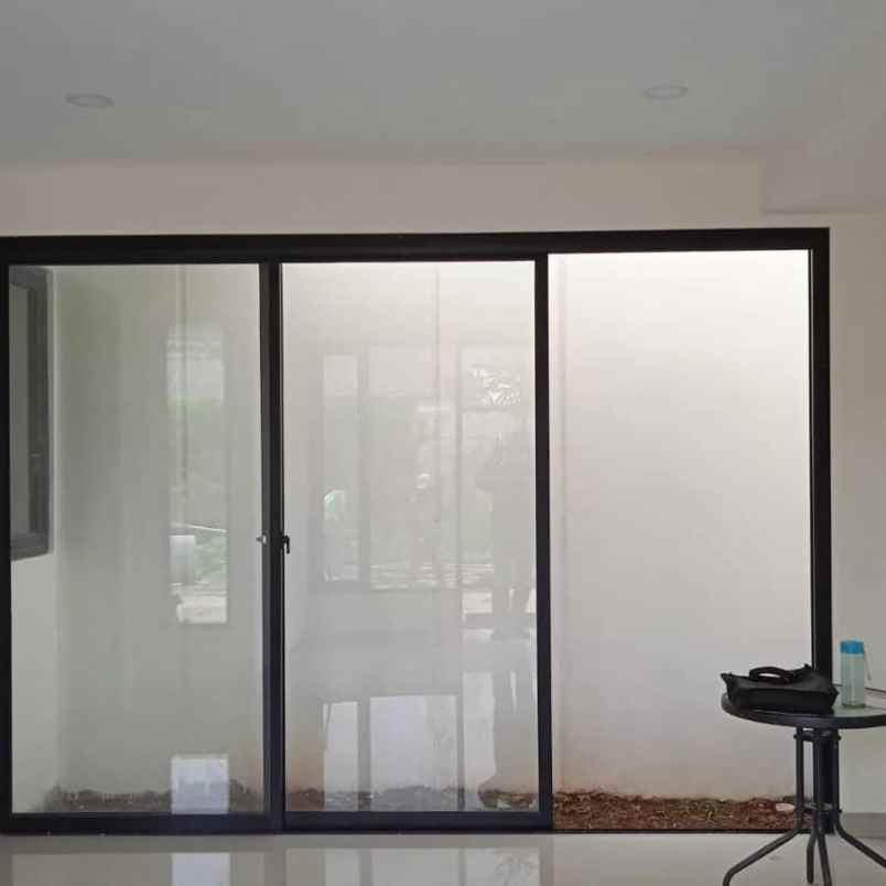 rumah jln raya pondok benda pamulang