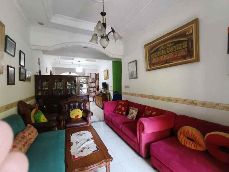 rumah keren siap huni di malaka sari duren sawit