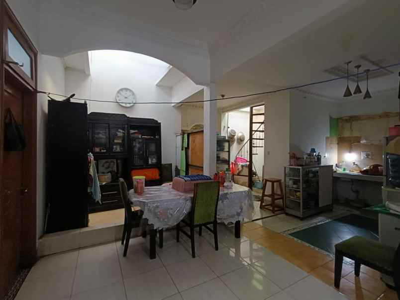 rumah keren siap huni di malaka sari duren sawit