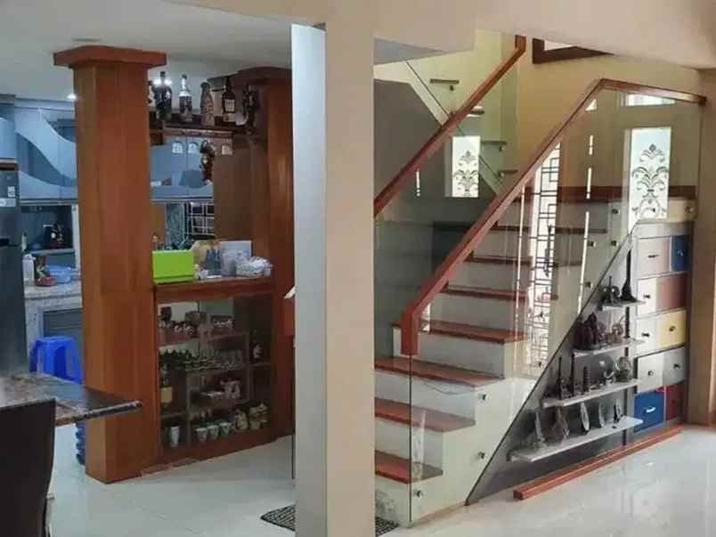 rumah keren siap huni di malaka sari duren sawit