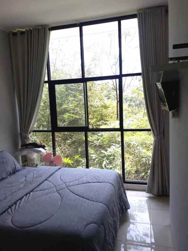 rumah komp ssp sariwangi akses jalan mudah siap huni