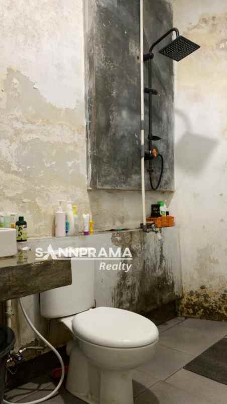 rumah luas di komplek pgri cilodong dijual cepat rn