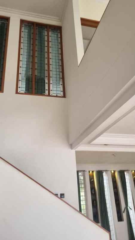 rumah luas setraduta dekat sarijadi pasteur bandung