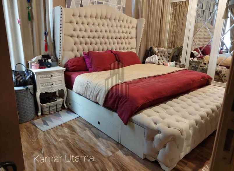 rumah mewah murah dua lantai di bukit sari