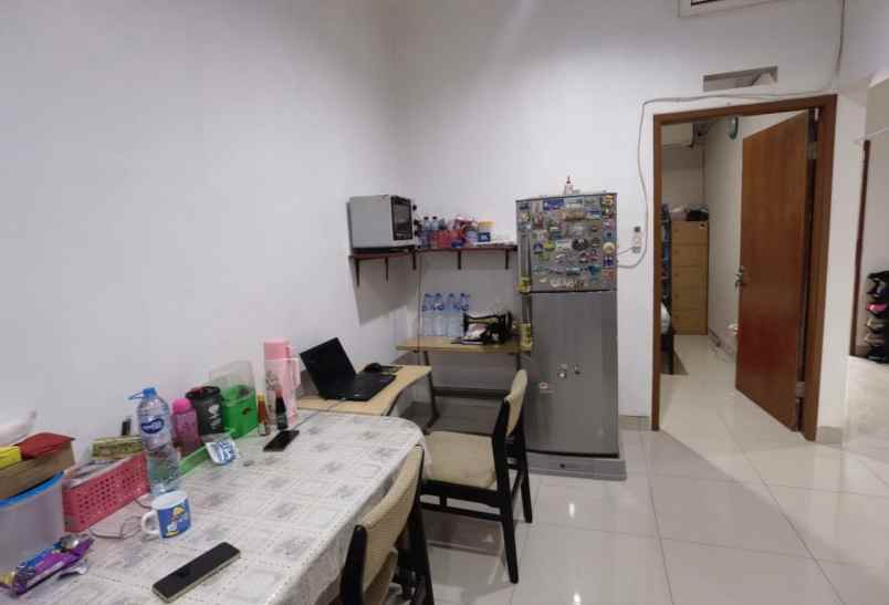 rumah minimalis logam dekat terusan buahbatu bandung