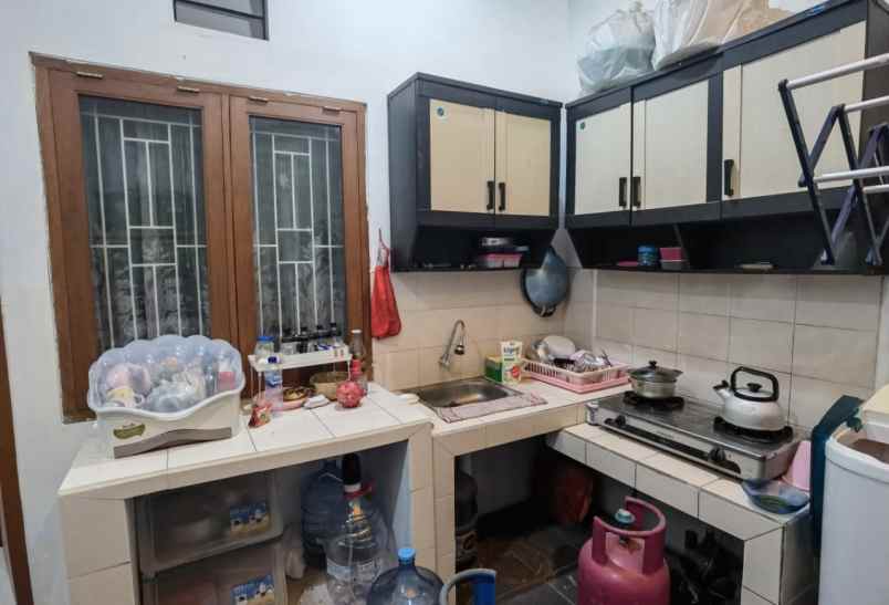 rumah minimalis logam dekat terusan buahbatu bandung