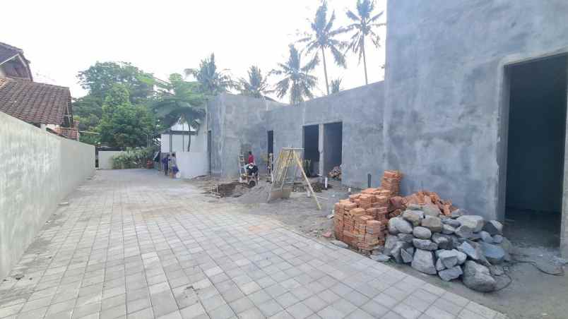 rumah minimalis modern full funished di ngaglik sleman