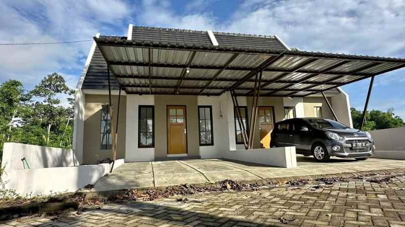 rumah modern 1 lantai 400 jutaan lokasi singosari