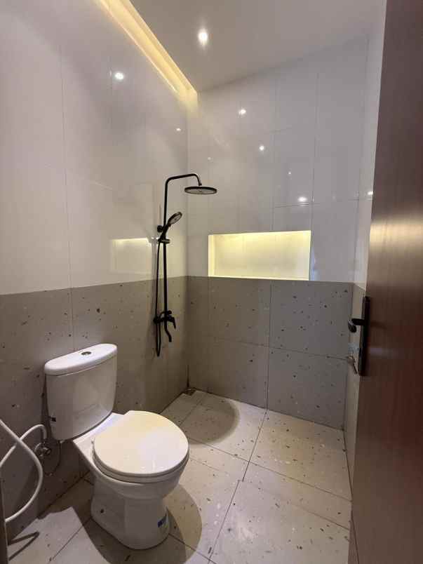 rumah murah full furnished di seyegan sleman