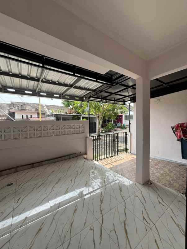 rumah ngaliyan shm bringin elok semarang barat