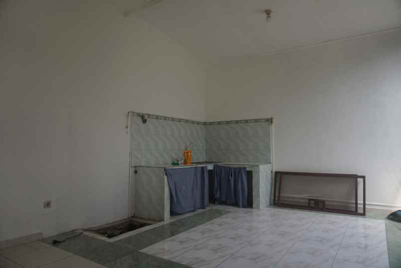 rumah pisangan ciputat timur