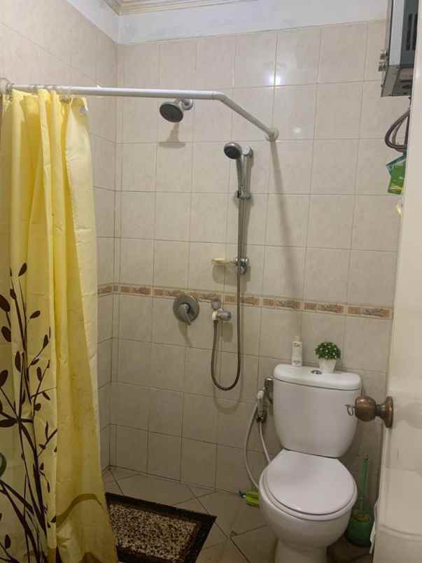 rumah renov semi furnished di margacinta bandung