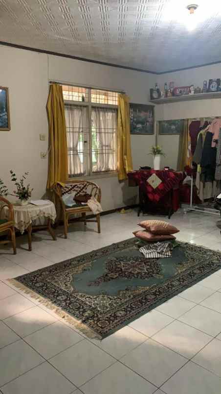 rumah renov semi furnished di margacinta bandung